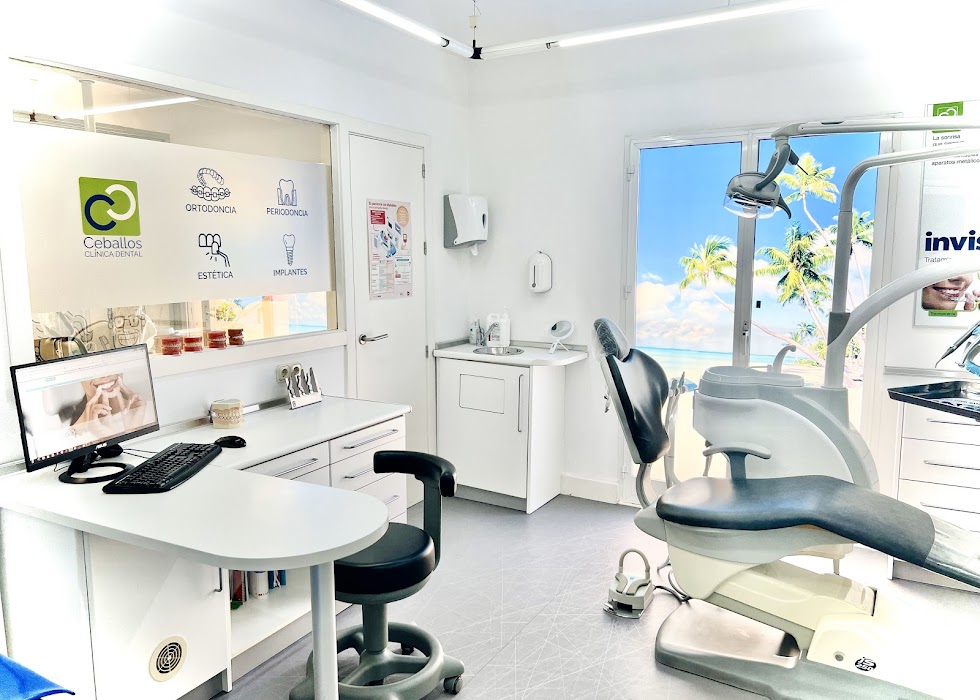 clinica dental en malaga