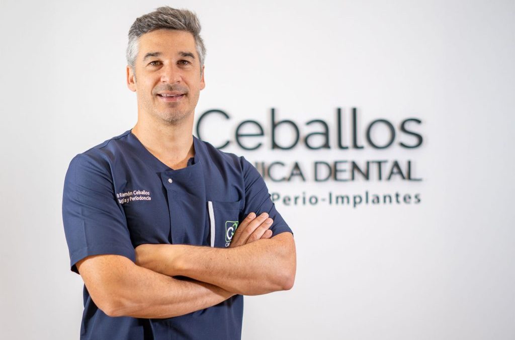 Tratamiento mínimamente invasivo de recubrimiento radicular en recesiones múltiples adyacentes mediante la técnica VISTA por Dr. Ramón Ceballos